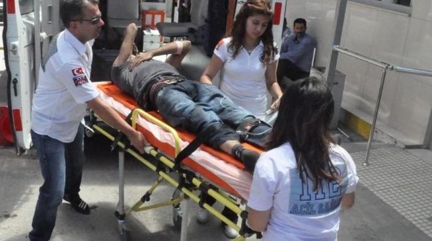 S&uuml;tl&uuml;ce&rsquo;de Trafik Kazası: 5 Yaralı