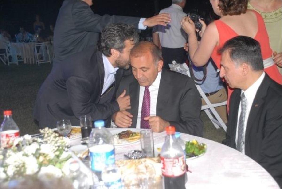 Milletvekili Demir Oğlunu Evlendirdi