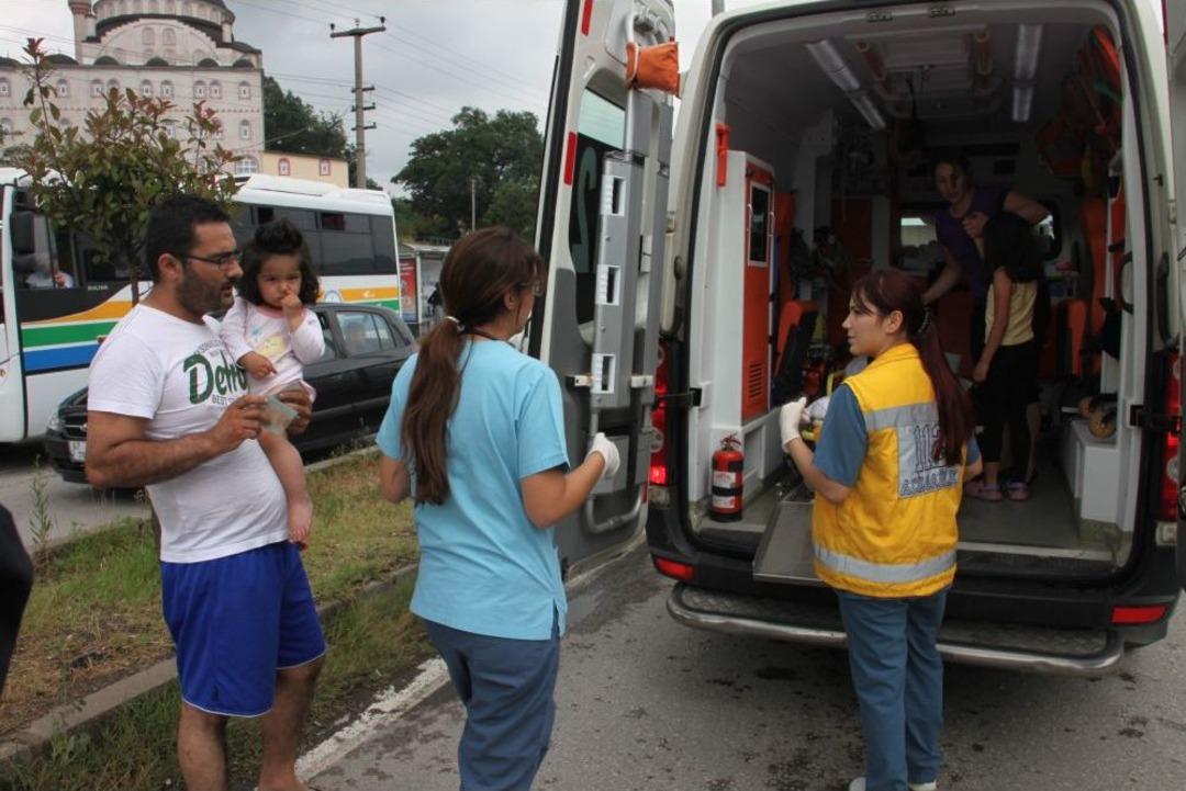 4 Ara&ccedil;lı Zincirleme Kaza K&uuml;&ccedil;&uuml;k &Ccedil;ocuklar B&uuml;y&uuml;k Panik Yaşadı