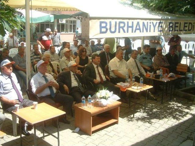 Burhaniye’de Toprak Bayramı Çiftçileri Buluşturdu