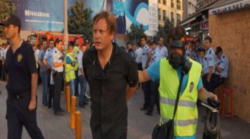 Polisten Provokat&ouml;r Avı