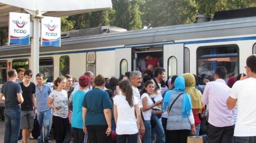 Trenler Lys Nedeniyle Doldu Taştı