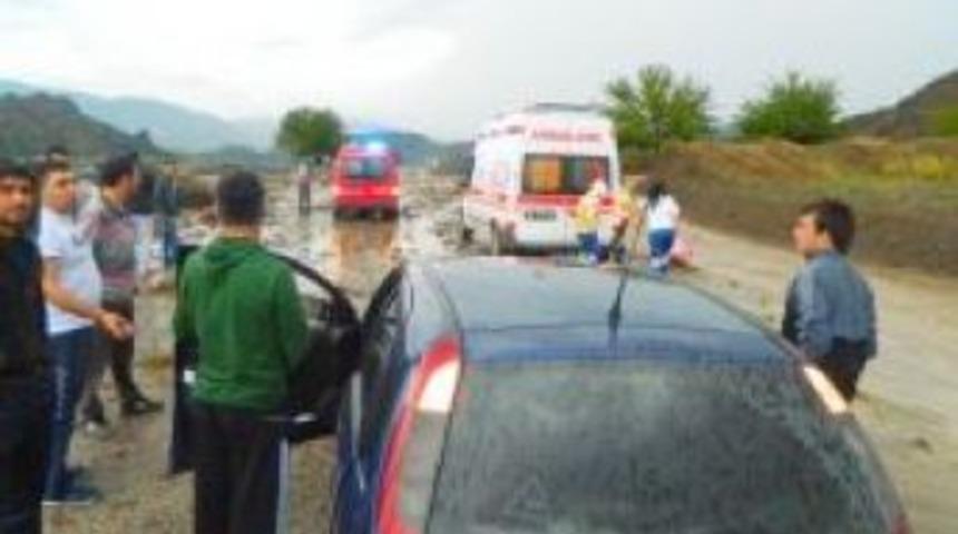 Osmancık'ta aşırı yağış hayatı fel&ccedil; etti