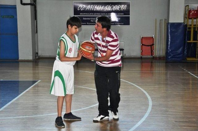 Otistik Çocukların Basketbol Keyfi