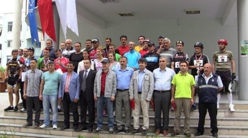 Artvin&rsquo;de Bisiklet Yarışı D&uuml;zenlendi