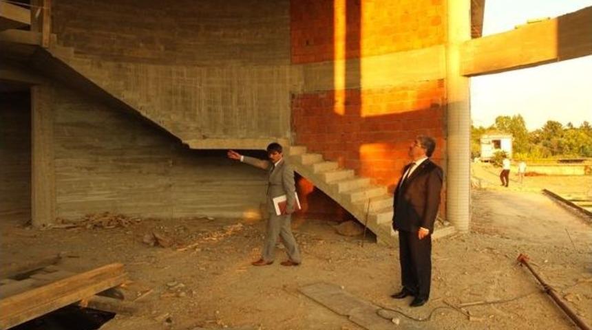 Spor Kompleksinde İnceleme Yapıldı