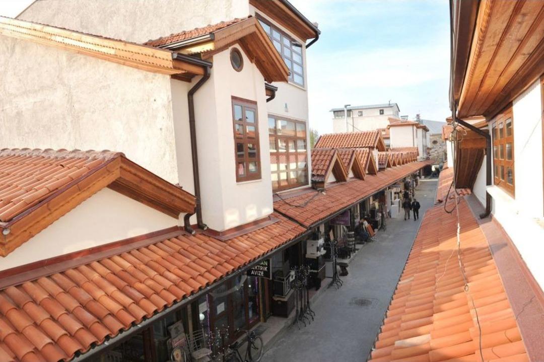 Tarihi Bedesten &Ccedil;arşısı Eski G&uuml;nlerine D&ouml;n&uuml;yor