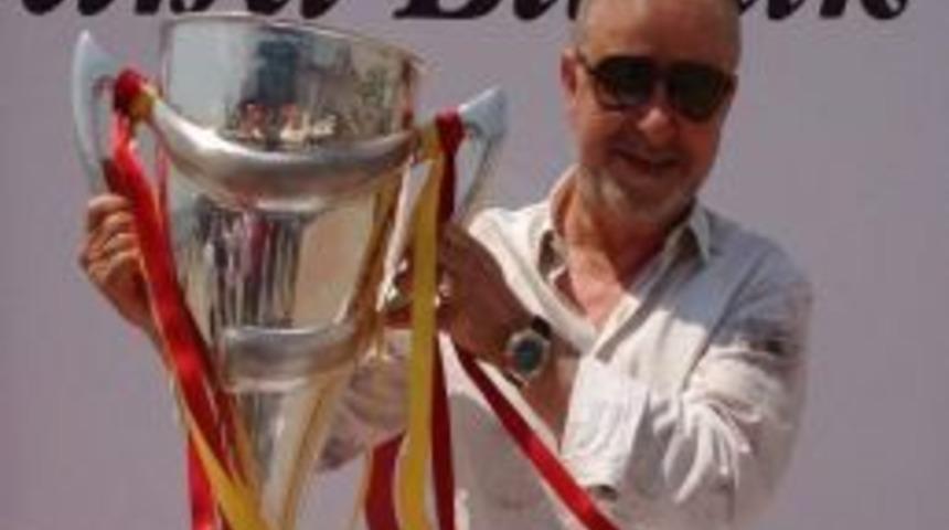 İsmet G&uuml;ral, &Uuml;nal Aysal'ı K&uuml;tahya'ya Davet Etti