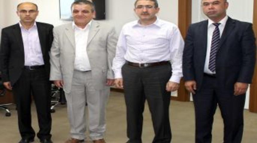 Sağlık &Ccedil;alışanları Sorunları Ve Taleplerini Anlattı