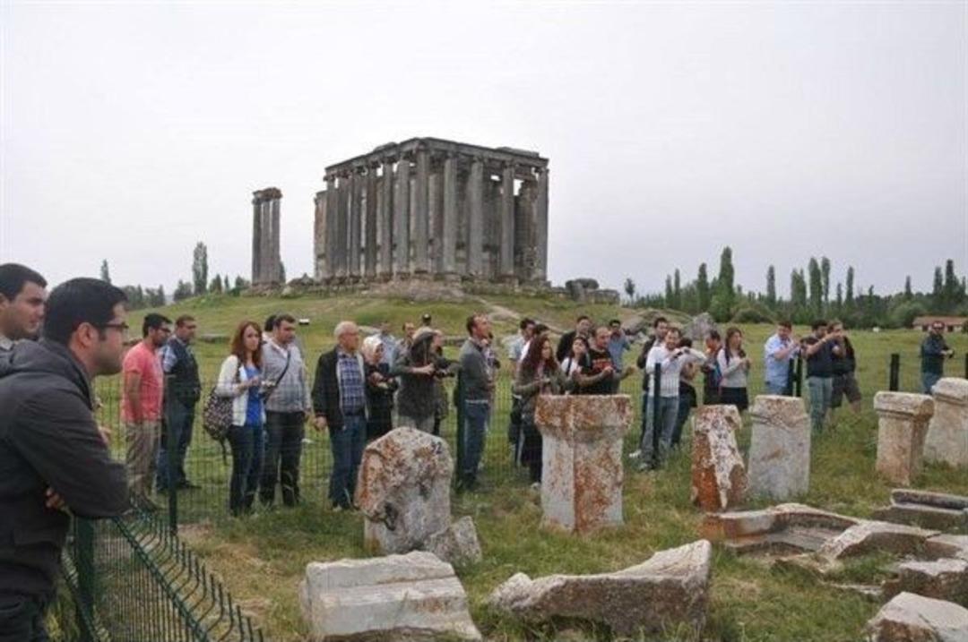 İstanbul &Uuml;niversitesi Ormancılık Fak&uuml;ltesi &Ouml;ğrencileri K&uuml;tahya'da