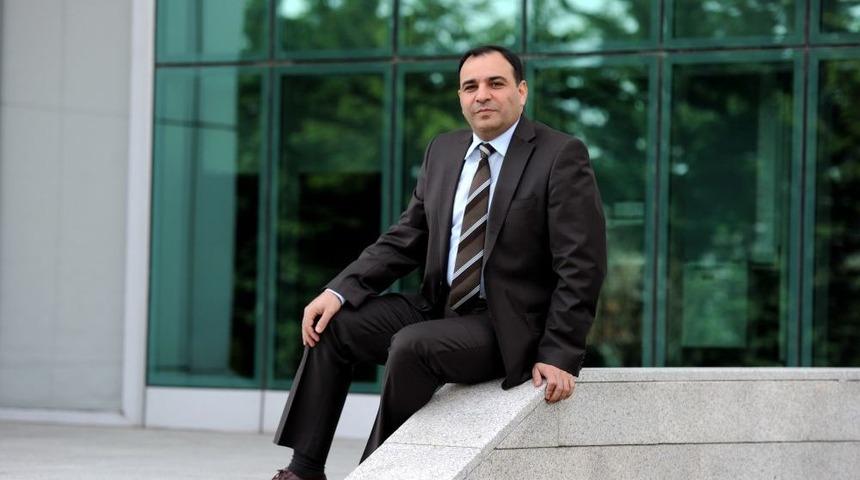 B&uuml;lent Keneş: İran'da Cumhurbaşkanı Formalite, Se&ccedil;imin Galibi Rejimdir