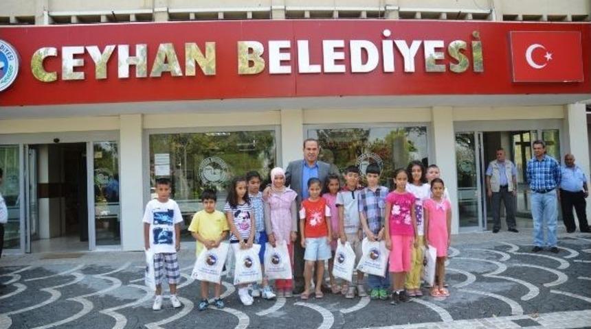 S&ouml;zl&uuml;: "kitap Okumayı Asla İhmal Etmeyin&rdquo;