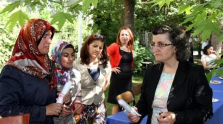 Aile Eğitimi Programı İlk Mezunlarını Verdi