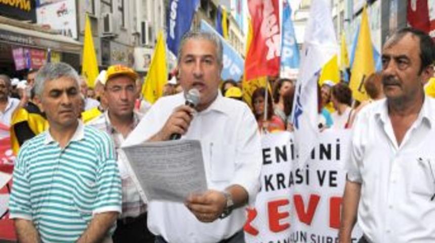 Samsun'da Bazı Sendika &Uuml;yeleri Greve Destek Verdi