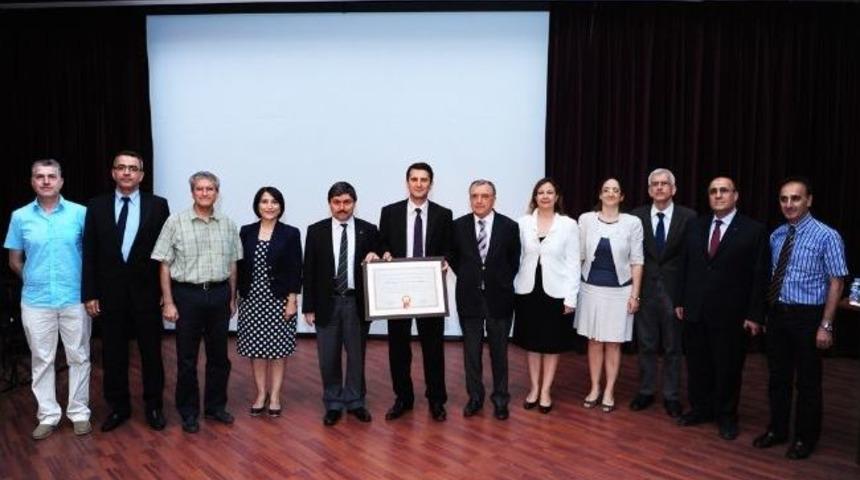 Cb&uuml; Tıp Fak&uuml;ltesi&rsquo;nin Tıp Eğitimi Akredite Edildi