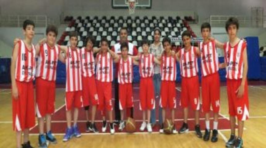 Minik Erkeklerde Şampiyon Malatya Basketbol Oldu