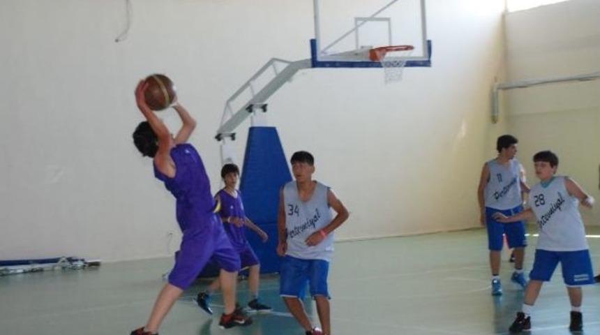 Didim Belediyesi Basketbol Turnuvası Başladı
