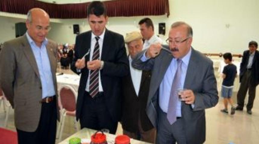 Birinci Geleneksel Yediveren G&uuml;l Re&ccedil;eli Yarışması
