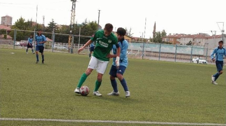 Yahyalıspor:10 - Develi Belediyespor:1