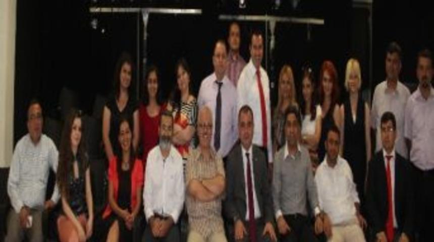 Avukatlar Tiyatro Grubu Sahne Alıyor