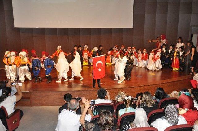 Düzce Üniversitesi Anaokulunda Mezuniyet Coşkusu