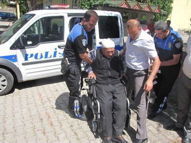 Polis Ve Öğrenciler 2 Engelliye Umut Oldu 1