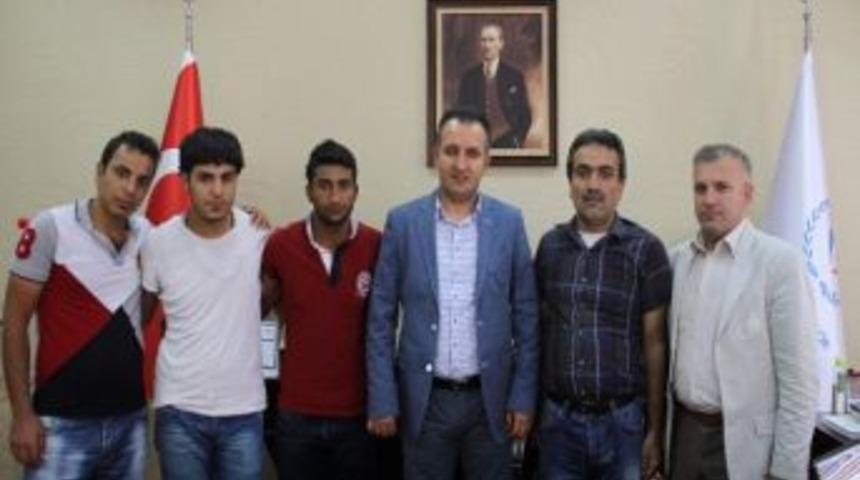 Şanlı &Ccedil;arşı&rsquo;dan Gen&ccedil;lik Spor&rsquo;a Ziyaret