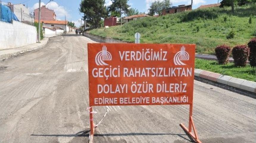 Sarayi&ccedil;i &Ccedil;evresindeki Yollar Onarılıyor