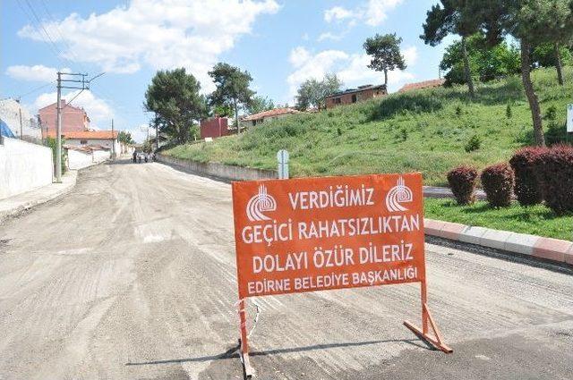 Sarayiçi Çevresindeki Yollar Onarılıyor