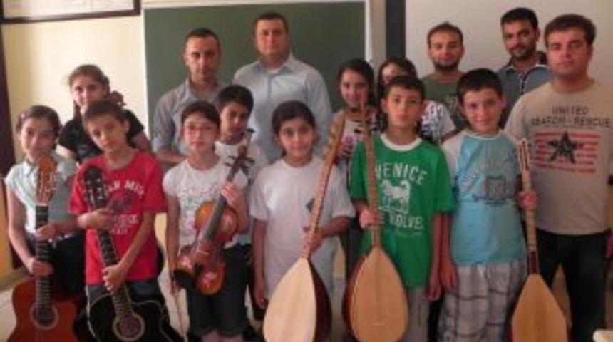 &Ouml;ğrenciler, Yaz Okulunda Hem Eğlenecek Hem De &Ouml;ğrenecek