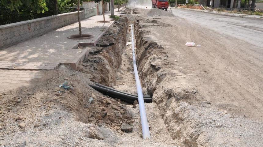 Kırşehir'de Altyapı &Ccedil;alışmaları Elden Ge&ccedil;iriliyor