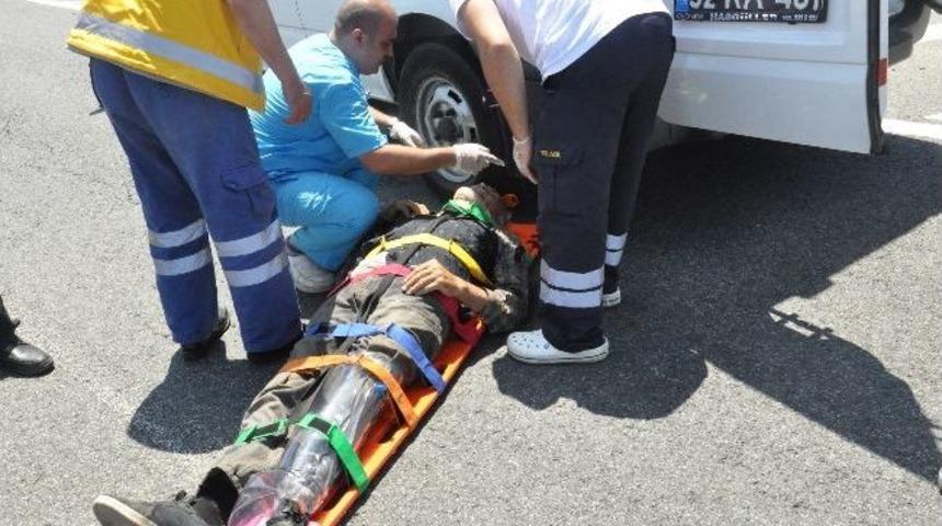 Kamyonetin &Ccedil;arptığı Yaya Yaralandı