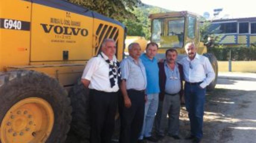 &Ccedil;eltik&ccedil;i K&ouml;y&uuml; Yolunda Asfaltlama &Ccedil;alışması Başlatıldı