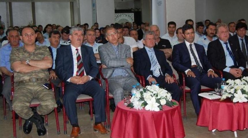 Tatvan&rsquo;da &ldquo;iş Sağlığı Ve G&uuml;venliği Kanunu&rdquo; Tanıtım Semineri D&uuml;zenlendi