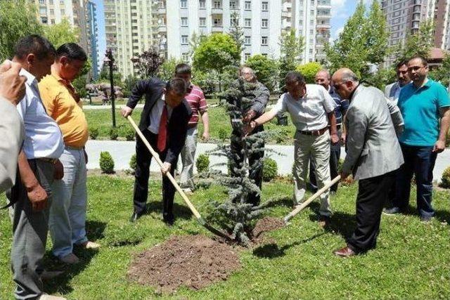 Kardeş Talas Belediye Başkanı, Rifat Yıldırım'ı Ziyaret Etti