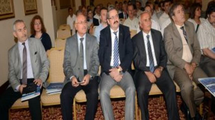 &Ccedil;ınar: Sloganlarla &Ccedil;&ouml;z&uuml;m Aramak &Ccedil;&ouml;z&uuml;ms&uuml;zl&uuml;kt&uuml;r