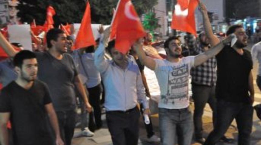 İki grup karşı karşıya geldi!..
