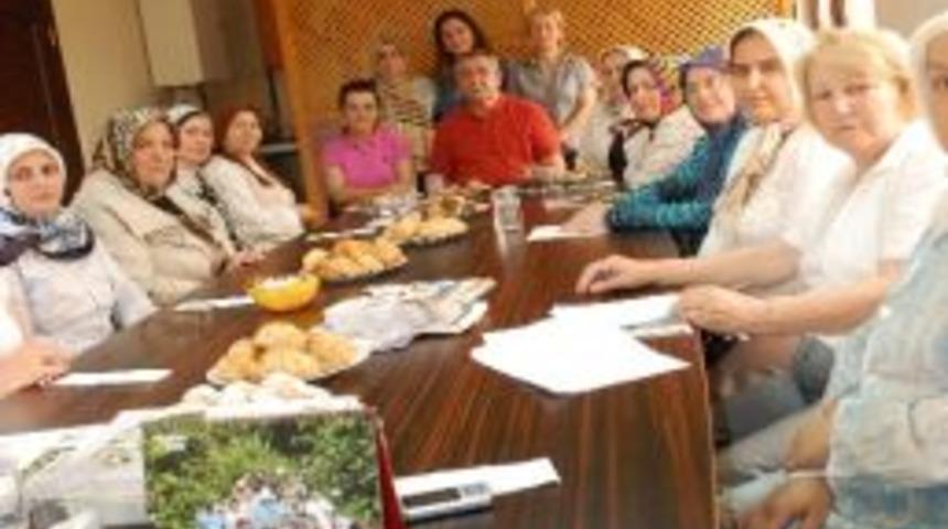 Kartepeli Bayanlardan Anlamlı Yardım