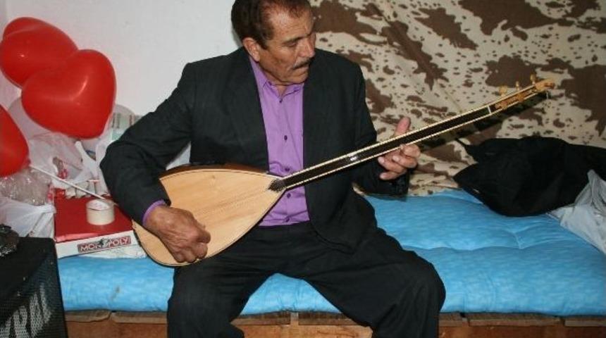 Halk Ozanı Karakıl&ccedil;ık: &ldquo;sosyal Olayları İlk Dile Getiren Halk Ozanlarıydı&rdquo;