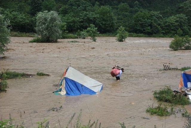 Roman Vatandaşlar Son Anda Kurtuldu