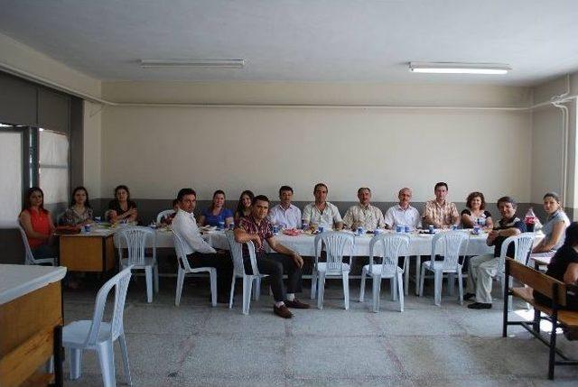 Gazili Öğrenciler, Masa Tenisi'nde Manisa 3.'sü Oldu