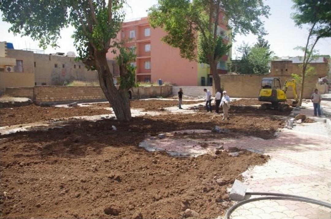 Viranşehir&rsquo;de Yeşil Alan &Ccedil;alışmaları
