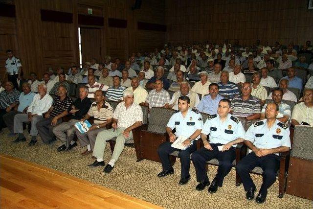 Gaziantep’te Servis Şoförlerine Trafik Eğitimi Verildi