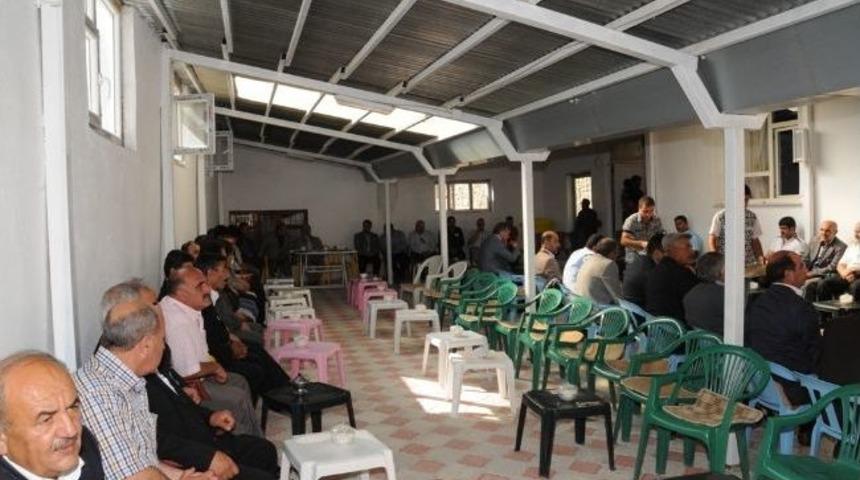 Vali Karaloğlu, Beyazelma Ailesine Taziye Ziyaretinde Bulundu