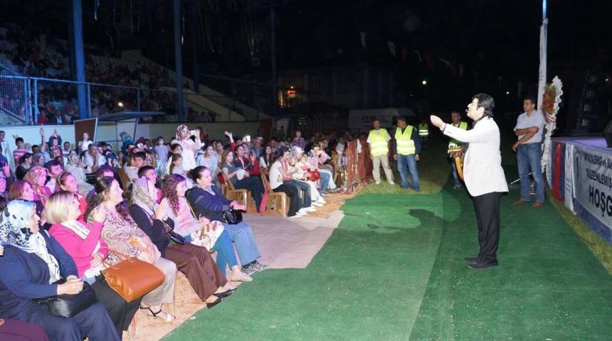 Coşkun Sabah Finike Ve Korkuteli'nde Hayranlarını Coşturdu