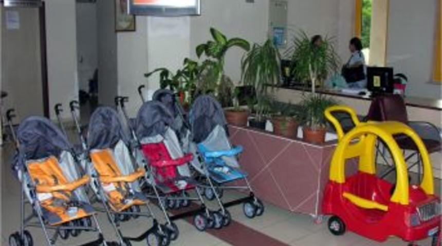 &Ccedil;ocuk Hastanesi, &Ccedil;ocuklar I&ccedil;in Renklendi