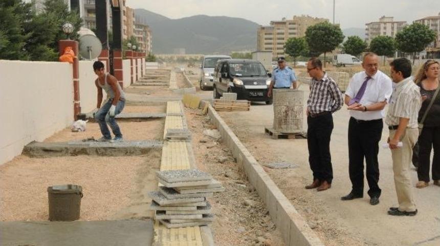 Manisa Belediyesi&rsquo;nden G&uuml;zelyurt&rsquo;ta Değişim &Ccedil;alışmaları