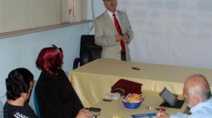 Rize'de Internet Medyasına Eğitim Verildi