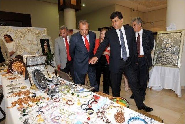 Şehitkamilli Ev Hanımları &Uuml;retmeye Devam Ediyor 2