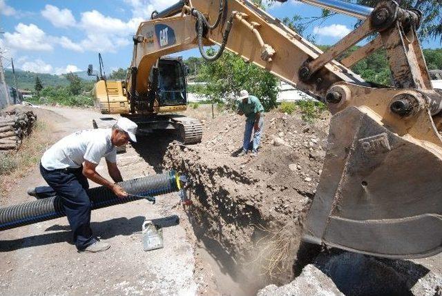 Kumluca&rsquo;da Alt Yapı &Ccedil;alışmaları Devam Ediyor 1